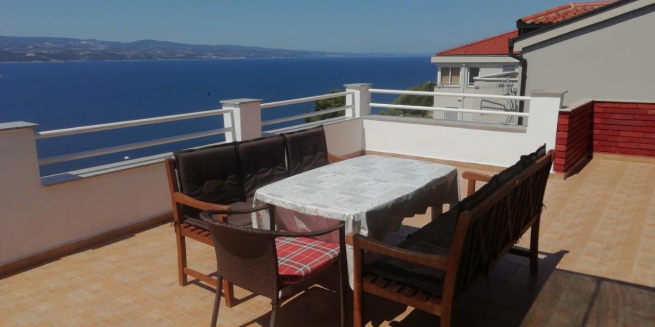 Apartment Kovacic أوميس المظهر الخارجي الصورة