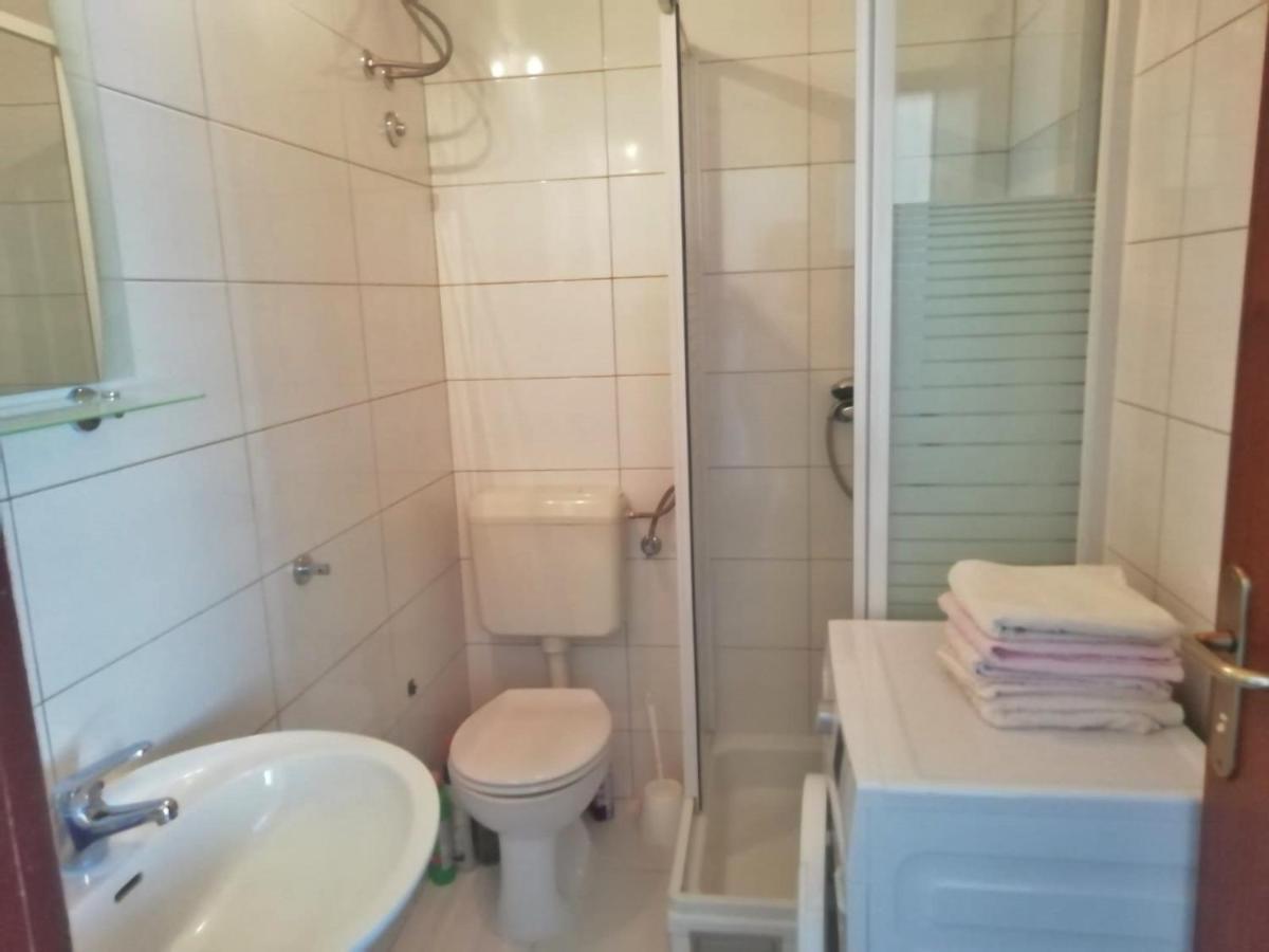 Apartment Kovacic أوميس المظهر الخارجي الصورة