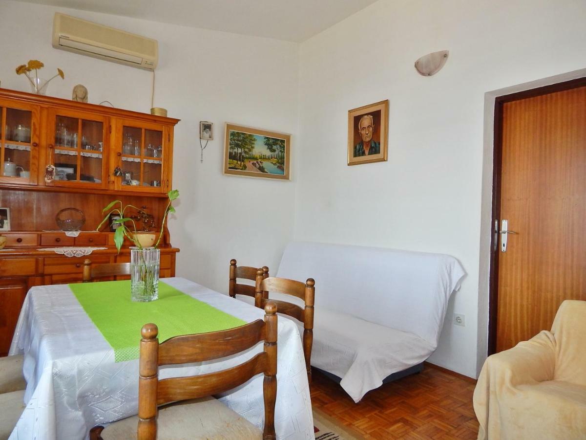 Apartment Kovacic أوميس المظهر الخارجي الصورة