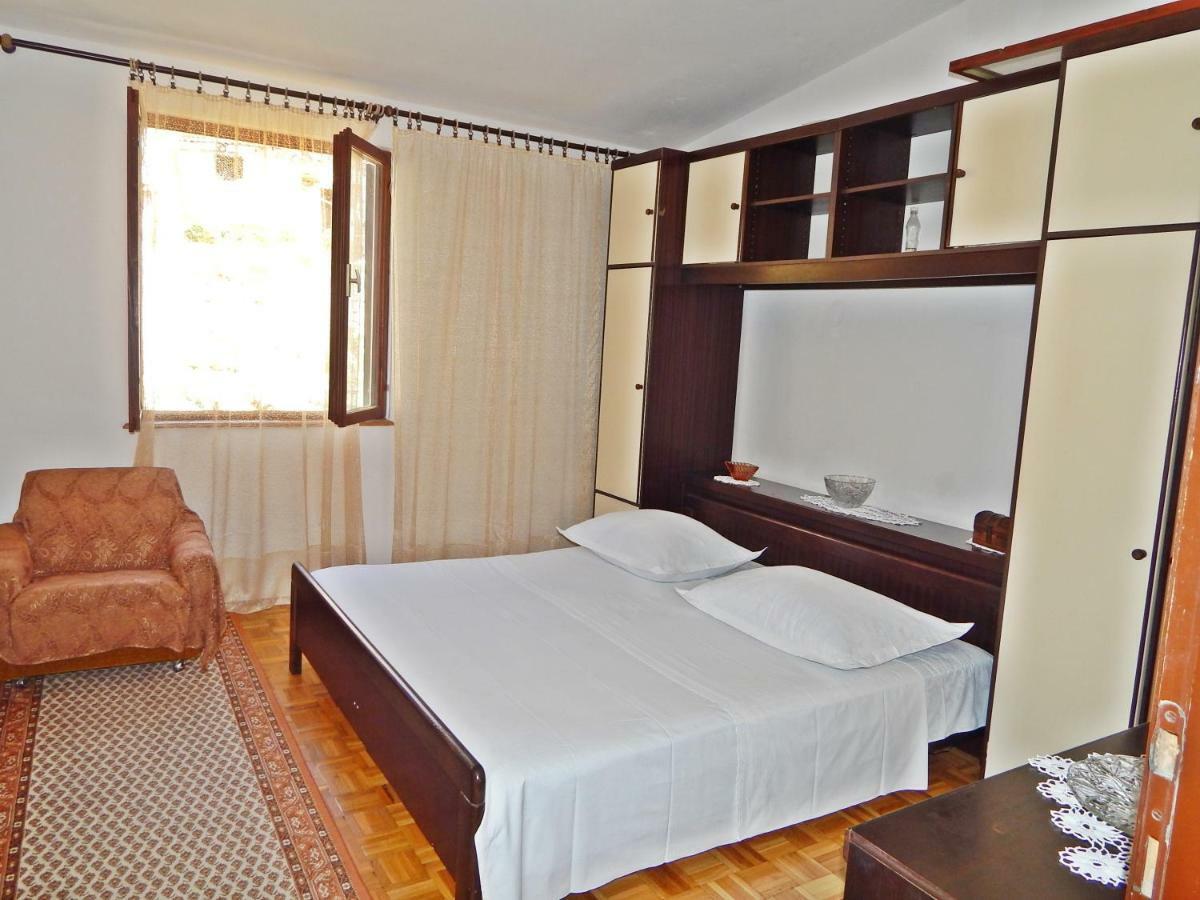 Apartment Kovacic أوميس المظهر الخارجي الصورة